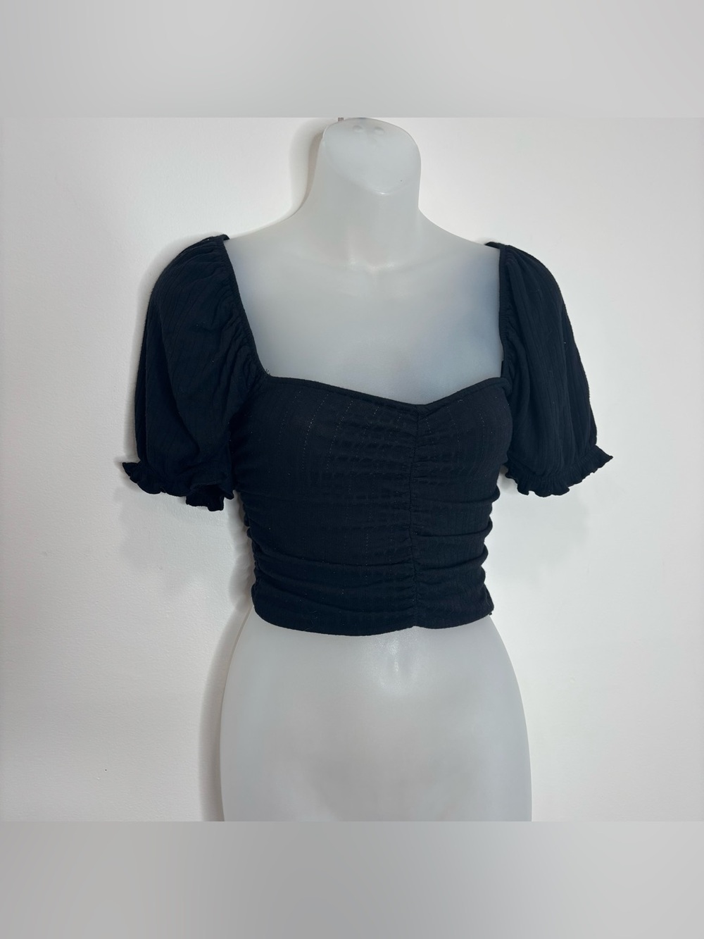 Urban Outfitters Black Puff-Sleeve Ruched Square-Neck Crop Top medium whimsygoth